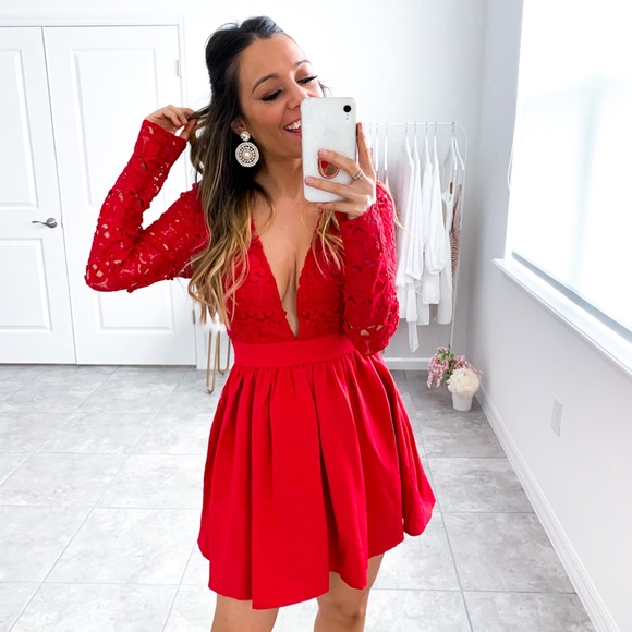 Red Plunge Guipure Lace Long Sleeve Skater Dress - Picture 10 of 16